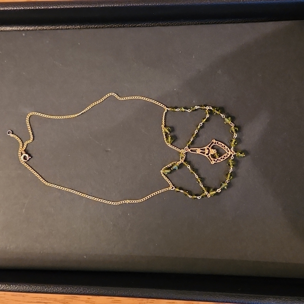 Vintage Goldtone Green Crystal Necklace